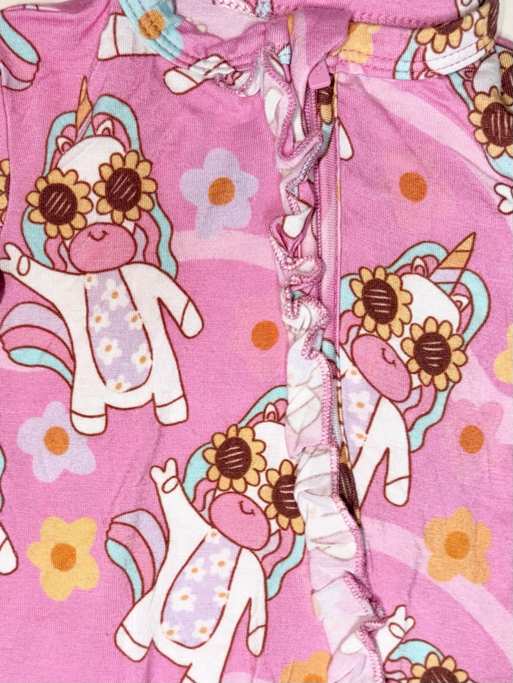 Posh Peanut, Bums&Roses One-Piece Pajama/Rompers Sz 6-9M - Picture 6 of 10